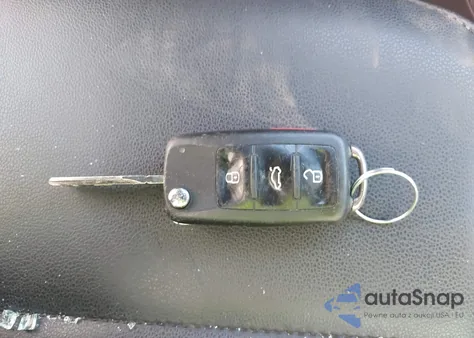 2017 Volkswagen Beetle #Pinkbeetle/1.8T Classic/1.8T S from USA, damaged, VIN 3VWF17AT7HM624005